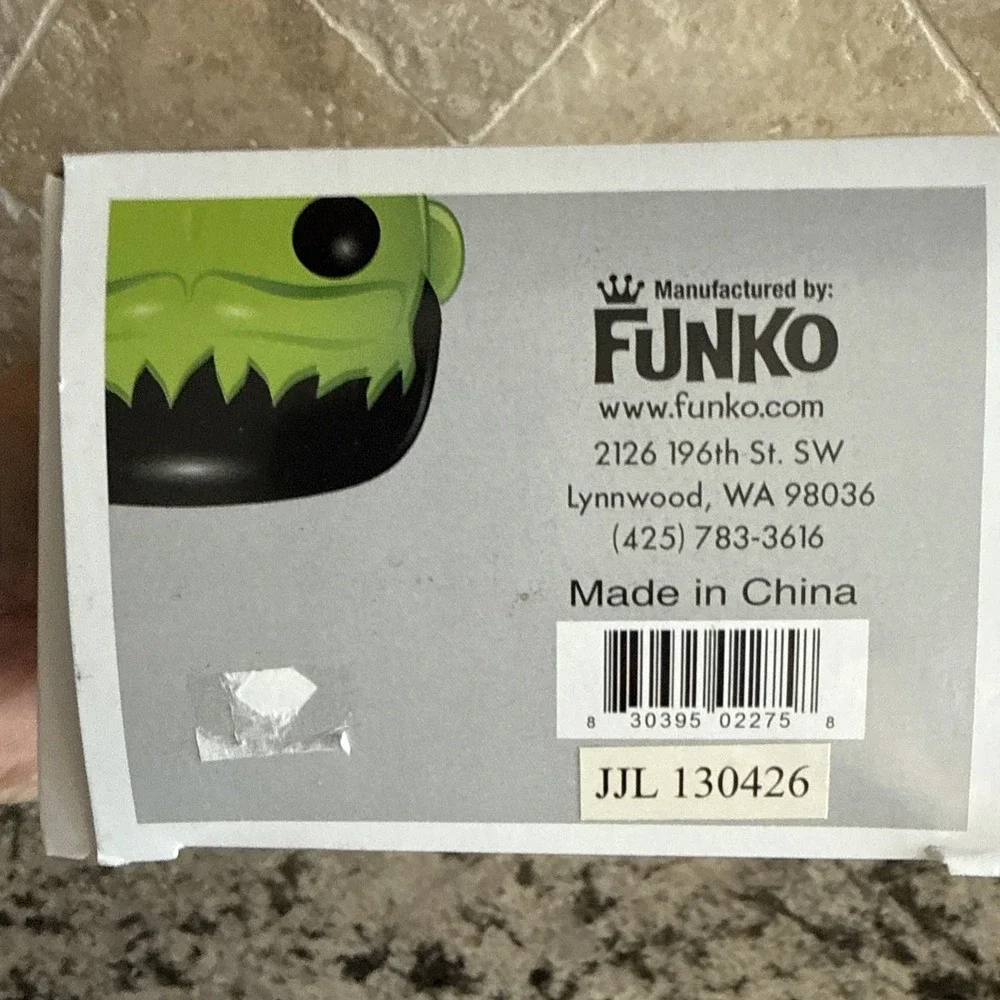 Marvel The Hulk 08 Funko Pop! 2011 Large Font On Front